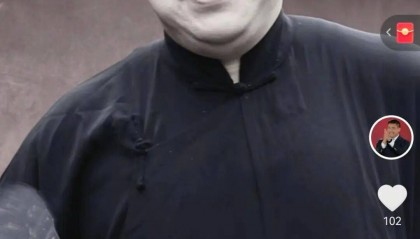 演员修明炎去世，年仅42岁！父母均已过世，搭档发文悼念