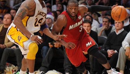 力挺!韦德:和科比交过手的人 都会说他的历史前三