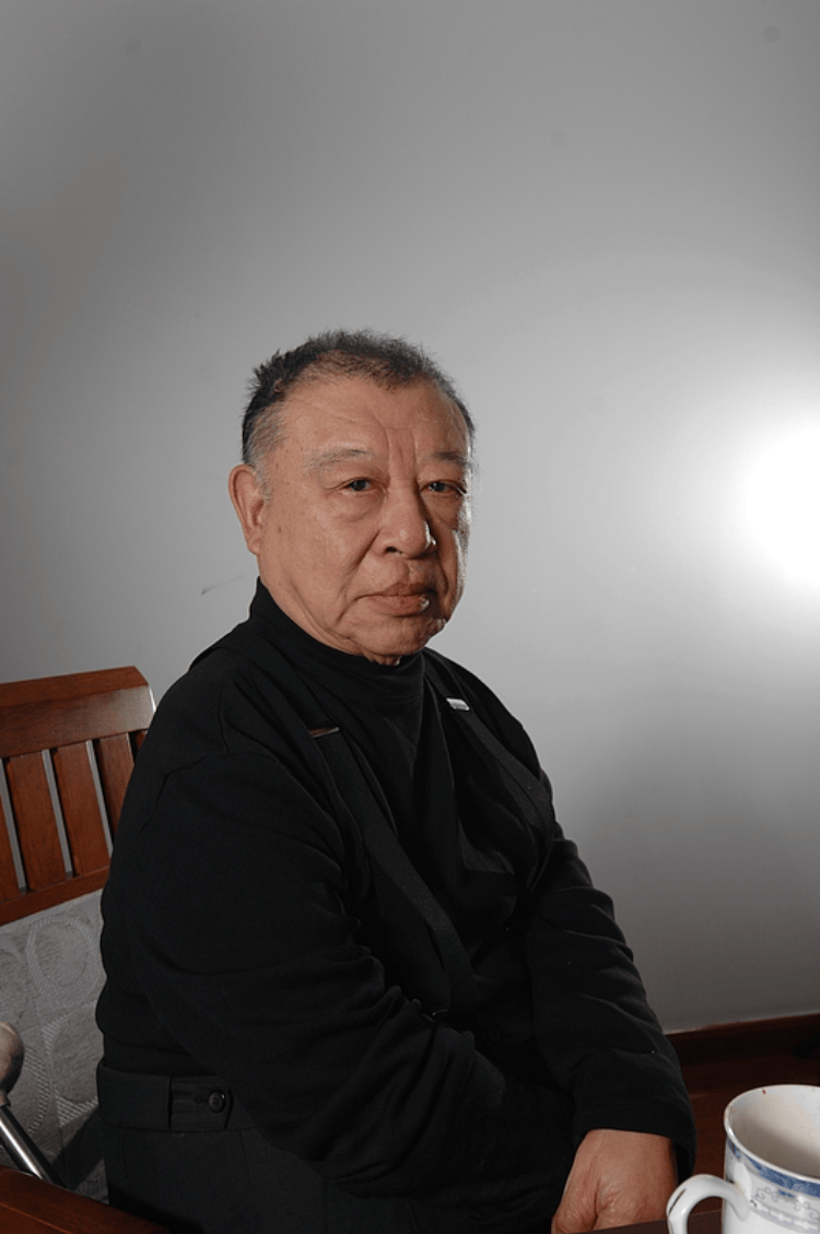 95岁史学大家许倬云离世：残躯叙历史，悲悯系九州